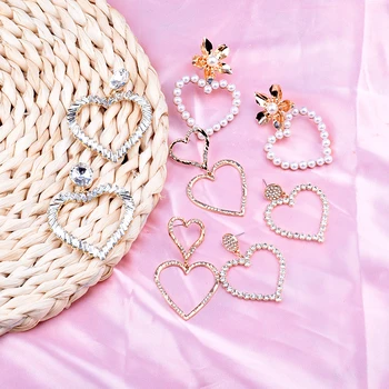 Jauns Mīlas Kristāla Rhinestone Pērļu Ziedu Sieviešu Piliens Auskari Luksusa Spīdīgu korejas Modes Tendence Rotaslietas Dāvanu Puse